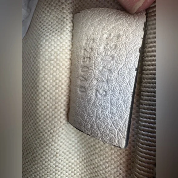 GUCCI FANNY PACK XL CROSSBODY - Picture 6 of 8